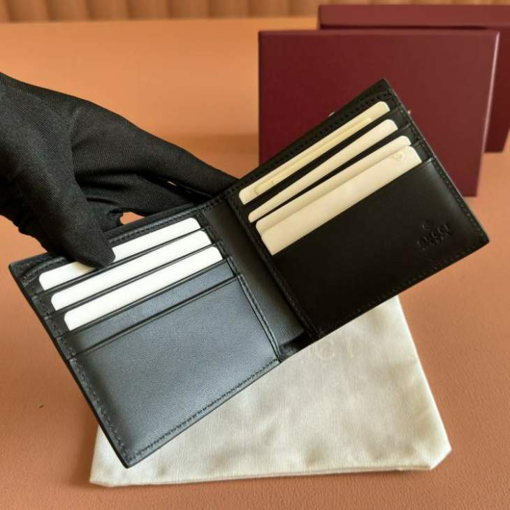 Picture of Gucci Wallets _SKUfw223141416fw